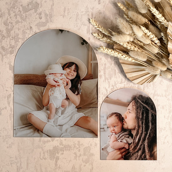 15cm Acrylic Arch Photo