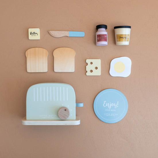 Little Dutch Toaster Set