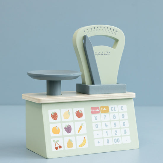 Little Dutch Weighing Scales