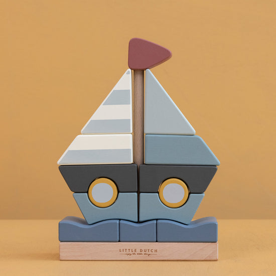 Little Dutch Stacking Sailboat