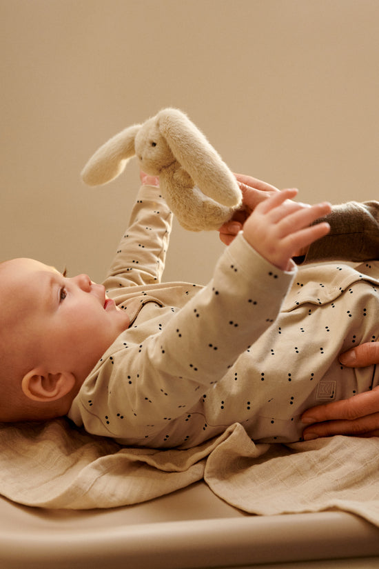 Liewood Romain Rabbit Rattle - Sandy