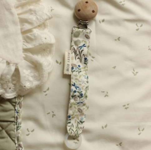 Avery Row Pacifier Holder - Riverbank