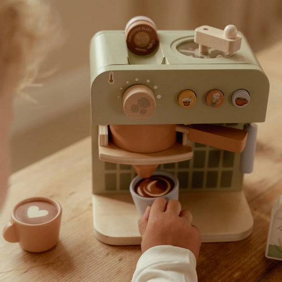 Little Dutch Coffee Maker