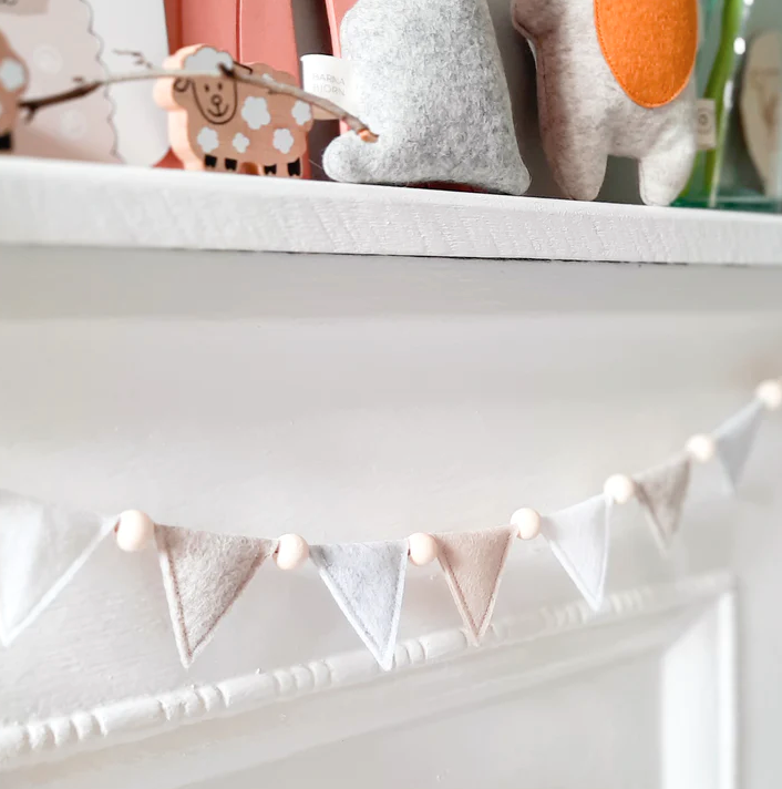 Barnabjorn Mini Triangle Bunting - Neutral - Barnabjorn, Barnabjörn, Fox & Bramble